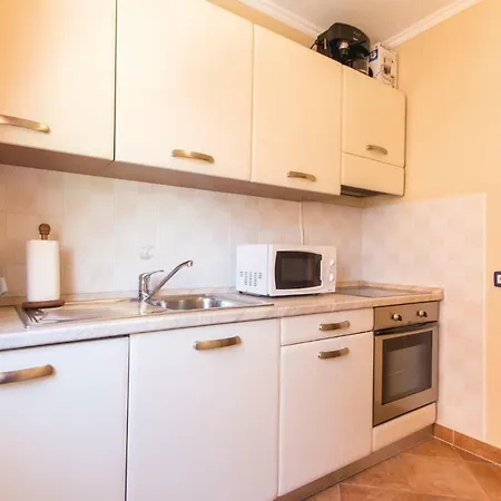 Apartment Senoina Iii